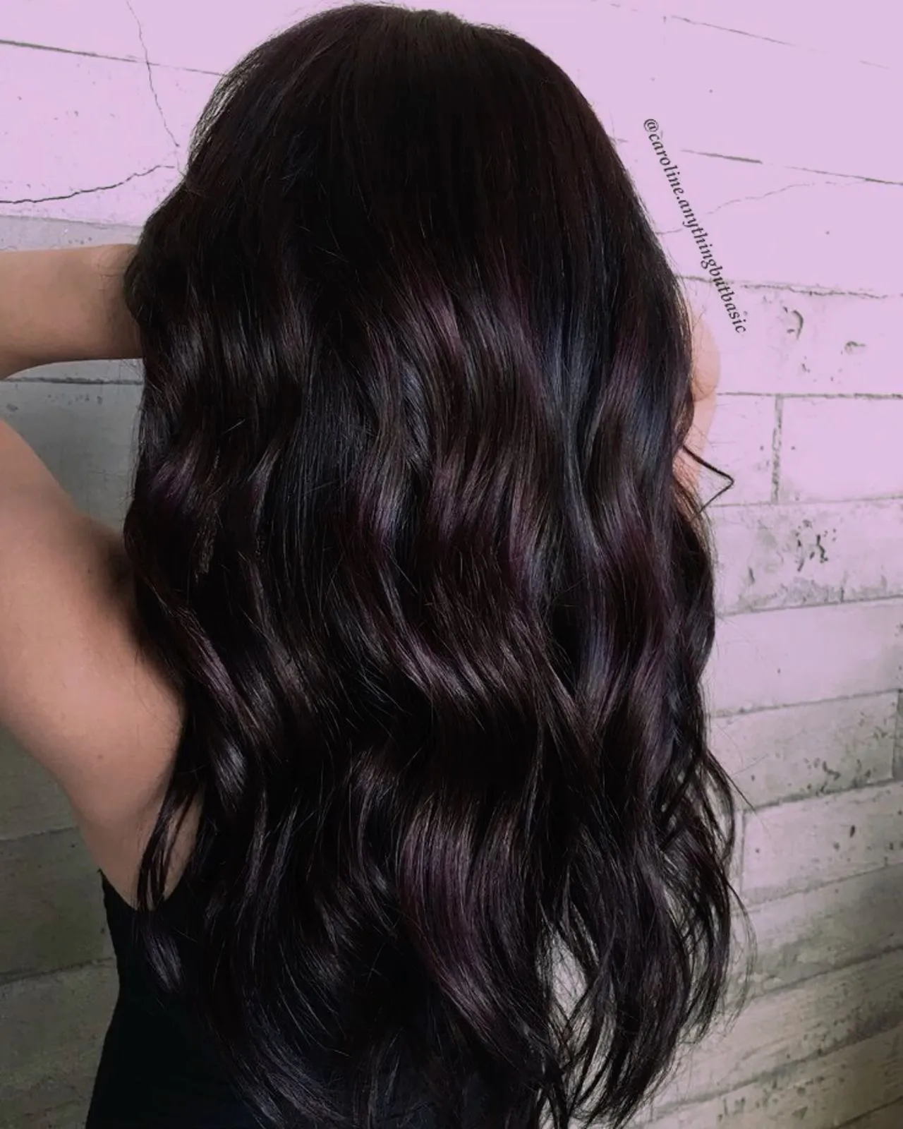 Визуальное руководство по: черный цвет волос