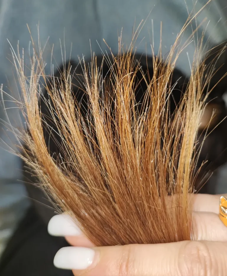 Уход за волосами — Секущиеся кончики волос