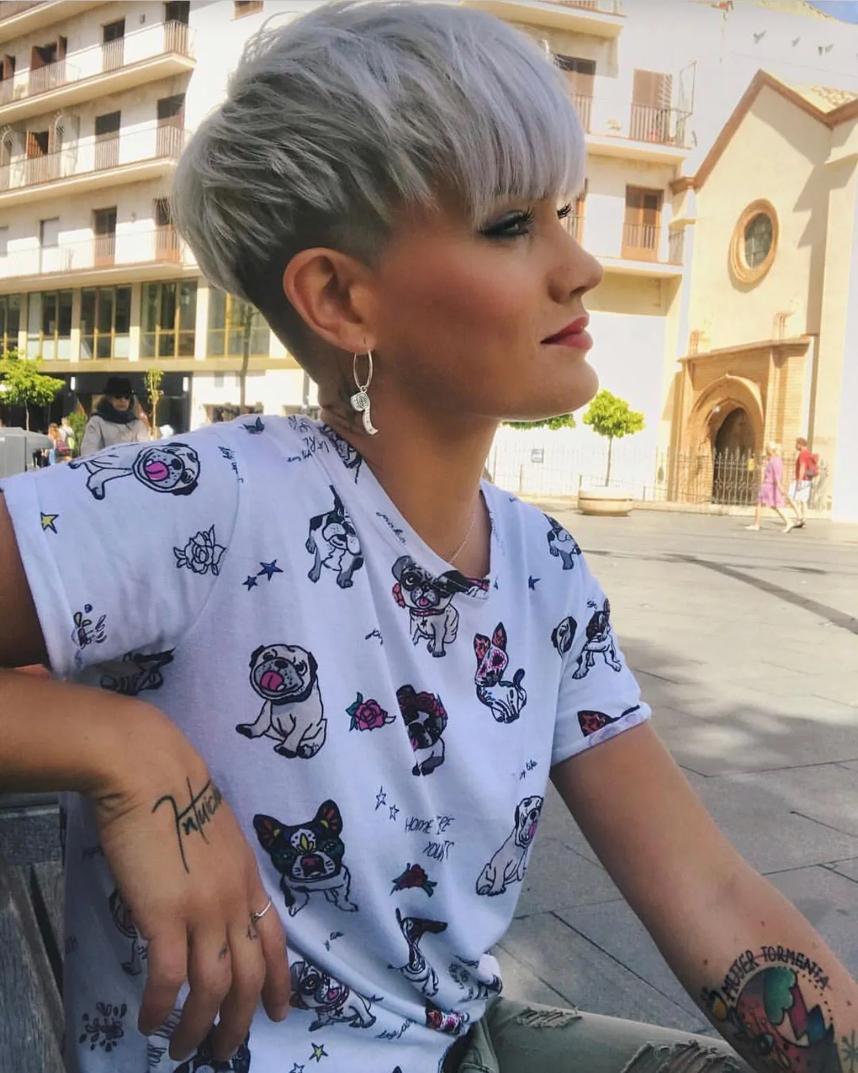 Визуальное объяснение: женские стрижки пикси