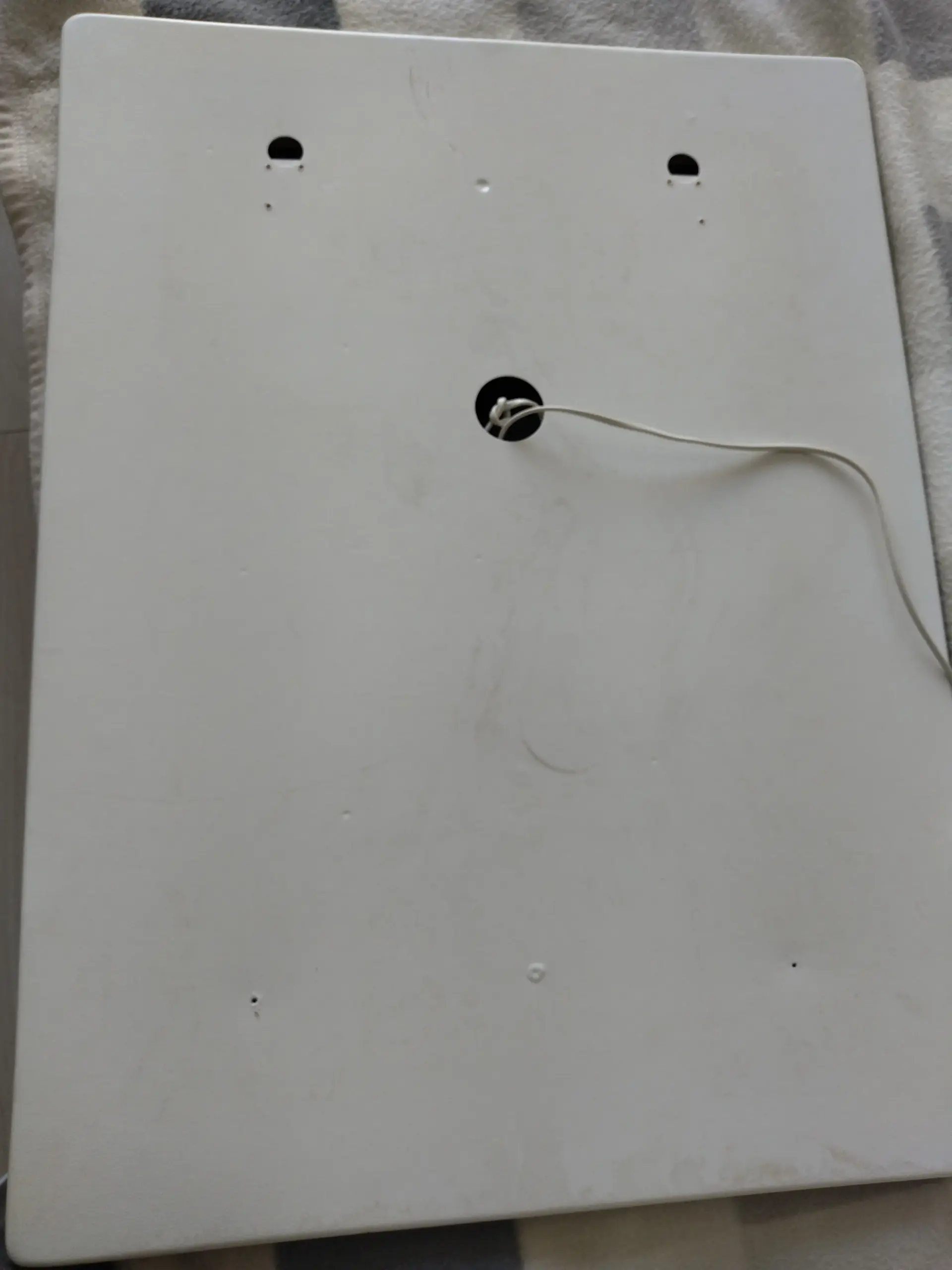 Образовательный материал - Зеркала с подсветкой: виды, как выбрать, плюсы и минусы | Объективный гид Визуальное объяснение: как подключить зеркало с подсветкой