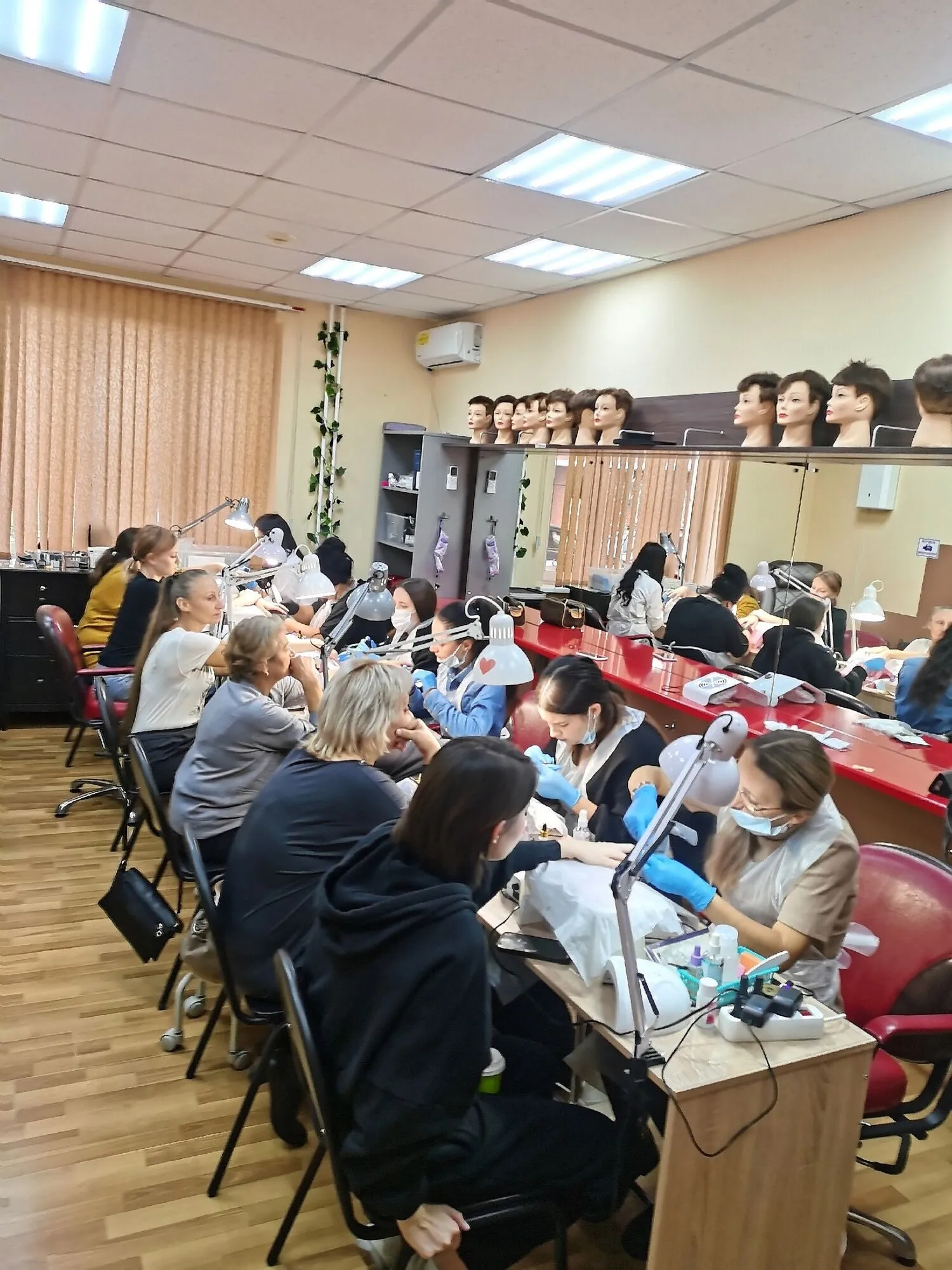 Визуальное объяснение: парикмахерские курсы