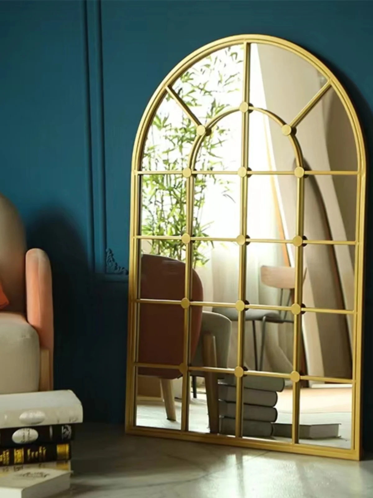 Актуальные новости: зеркало в интерьере