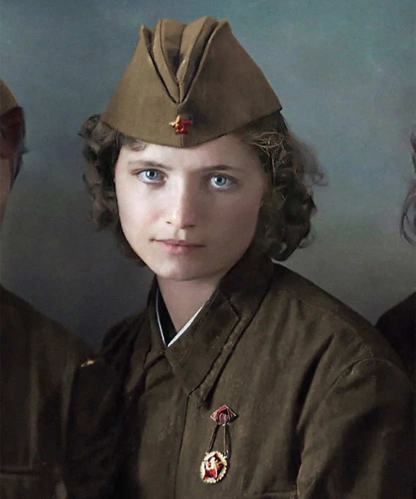 Визуальное руководство по: женщины на войне